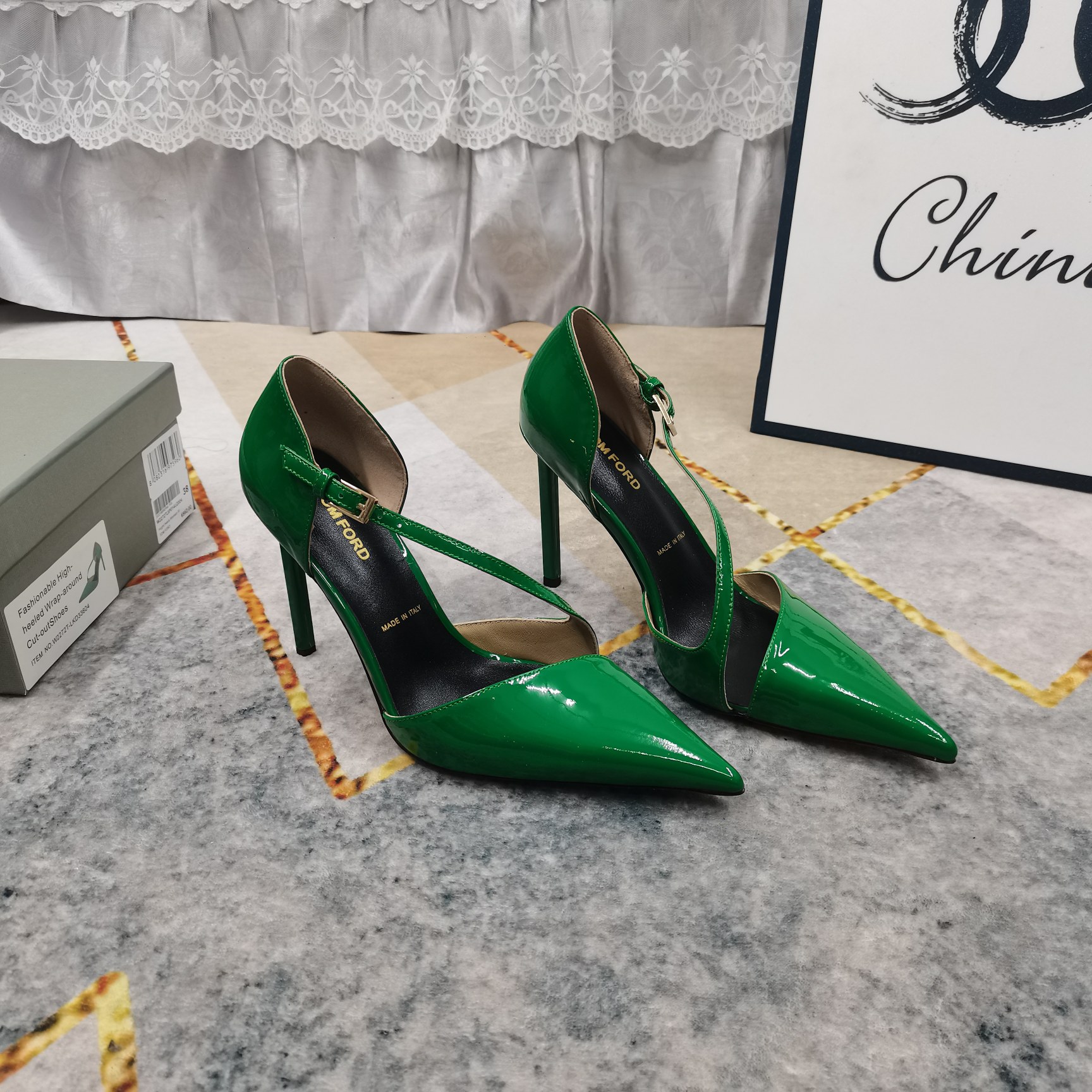 _daq9sx6sB2coQzKch_lNSqw-7f2rfyuqKbXr59Q