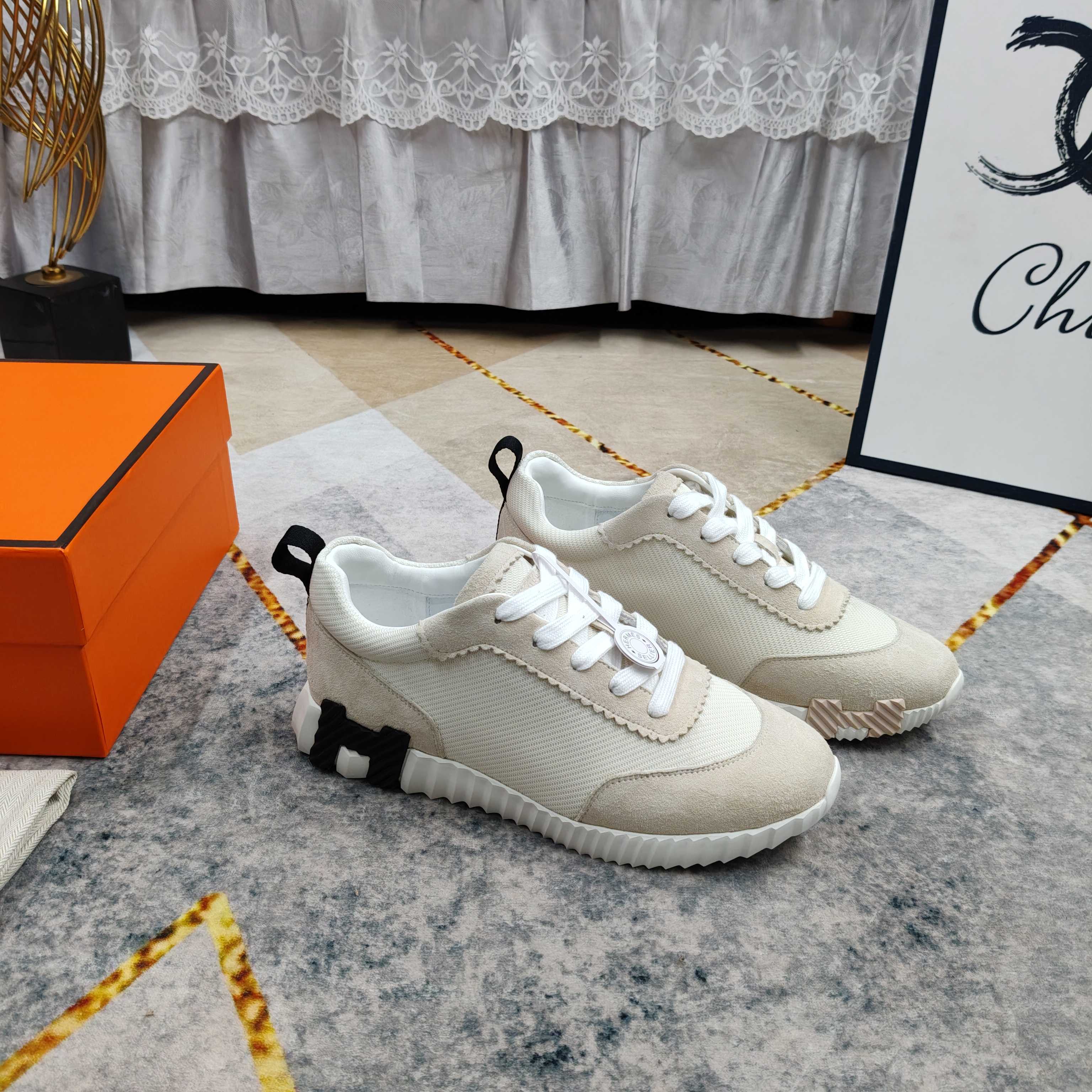 NO:780152,Men and women, new colors shipped - HERMES low-top casual shoes, imported Yangjing spliced ​​striped fabric, outsole ultra-light IP material (cotton foot feel), heel height 3.5cm, size female 35-41 (customized at 41), male 39-44 (customized at 45), casual shoes/sports shoes, hermes, sneakers, sheep19860909男女 新配色出货—HERMES·低帮休闲鞋 面料进口羊京拼接条纹布 大底超轻IP材质（踩棉花脚感） 跟高3.5cm Size女35-41（41订做）男39-44（45订做）,休闲鞋/运动鞋,hermes,sneakers,sheep,Women's Shoes