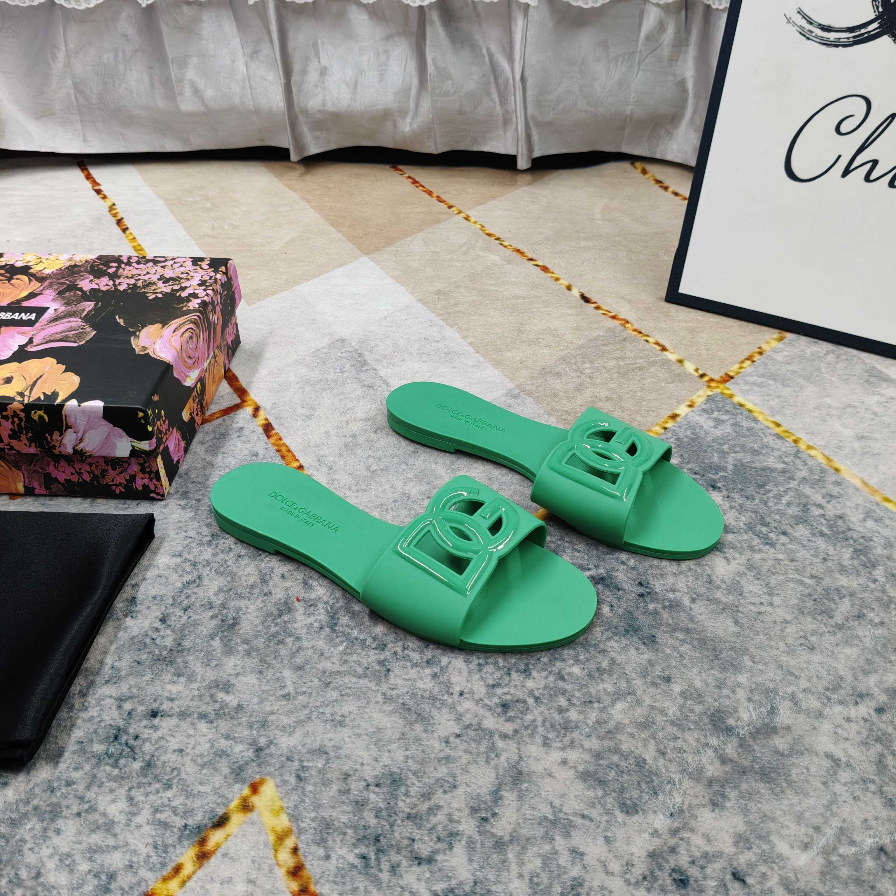 NO:780139,DG·Official W simultaneous popular slippers, original and consistent fabrics, perfect detail processing, extremely perfect reproduction, Size36-42 (41 and 42 are custom-made and cannot be returned or exchanged), slippers, slippers19860909DG·官W同步爆款拖鞋 原版一致面料 细节处理完美 极致完美复刻 Size36-42（41 42订做不退换）,拖鞋,slippers,Women's Shoes