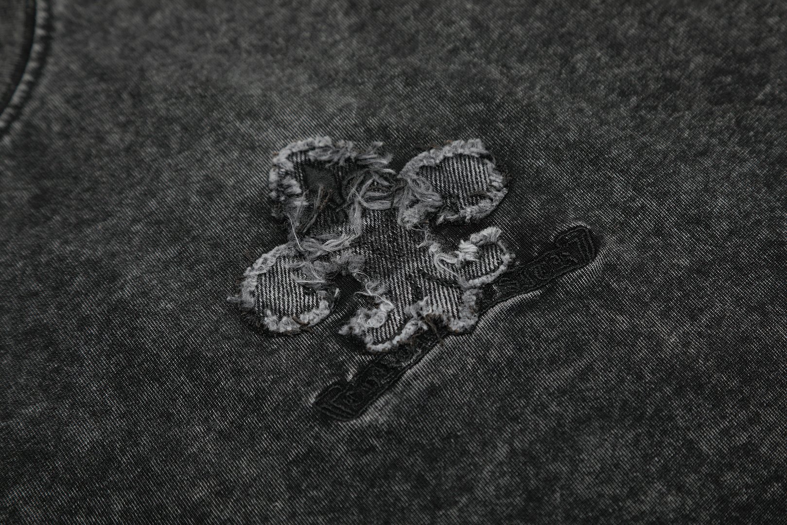 高版本Chrome Hearts克罗心 贴布刺绣十字水洗做旧短袖