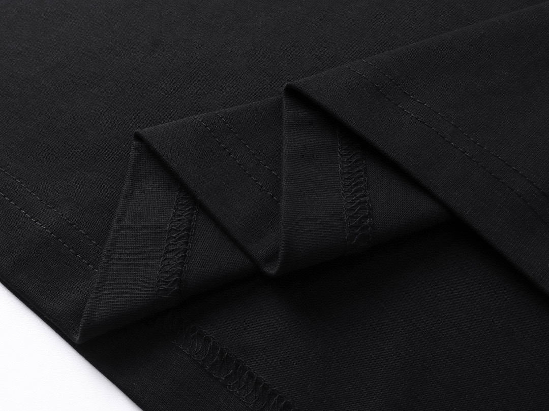 高版本BALENCIAGA/巴黎世家 刺绣字母小标短袖T恤 胸前手臂均刺绣
