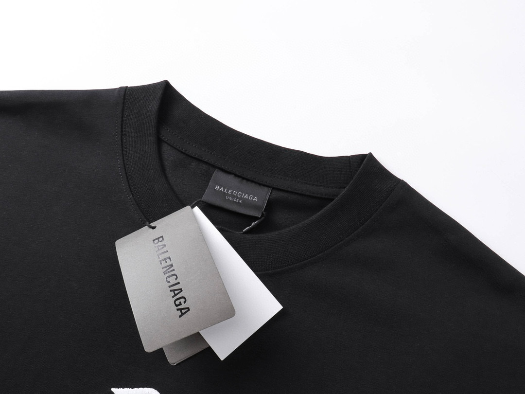 高版本BALENCIAGA/巴黎世家 刺绣字母小标短袖T恤 胸前手臂均刺绣