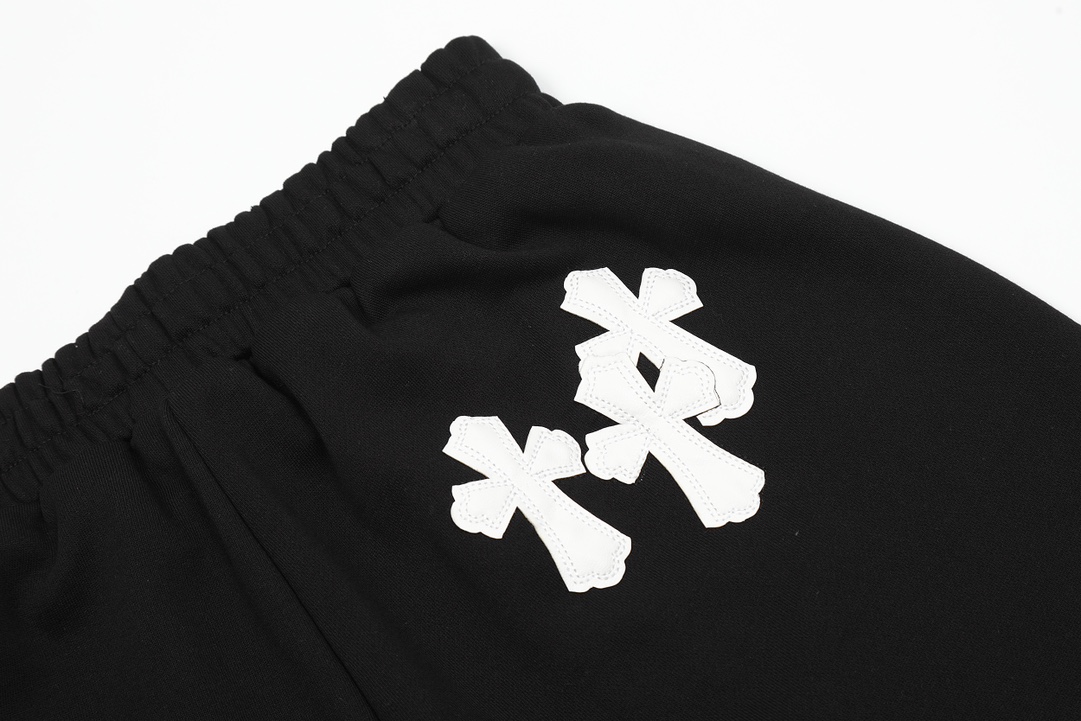 高版本Chrome Hearts 克罗心皮标十字短裤