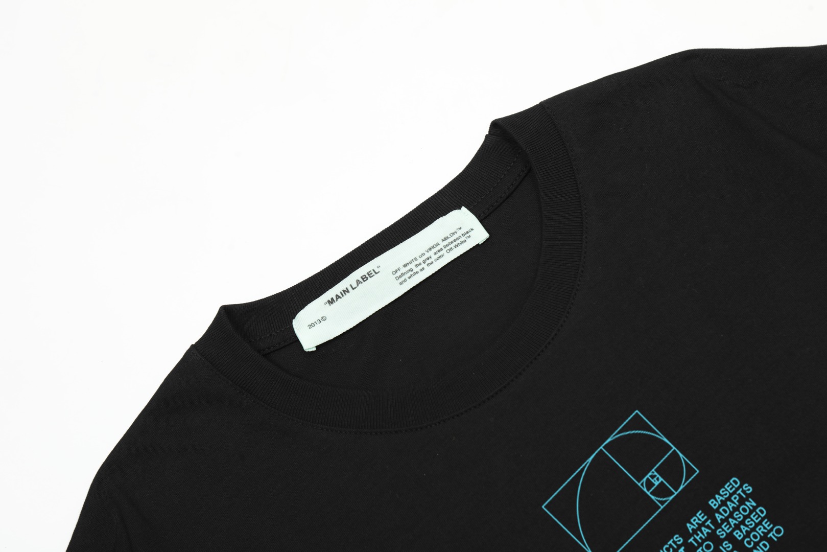 高版本OFF-WHITE 字母溶解箭头短袖T恤