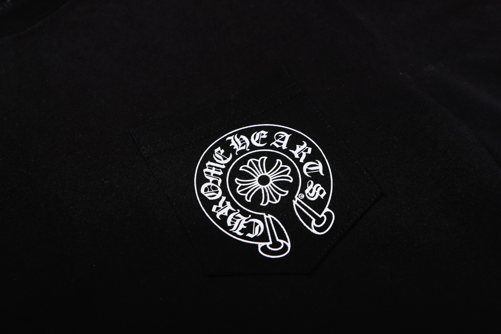 高版本Chrome Hearts 克罗心 梵文马蹄印花短袖