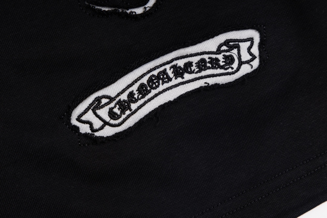 高版本Chrome Hearts 贴布刺绣梵文十字短裤