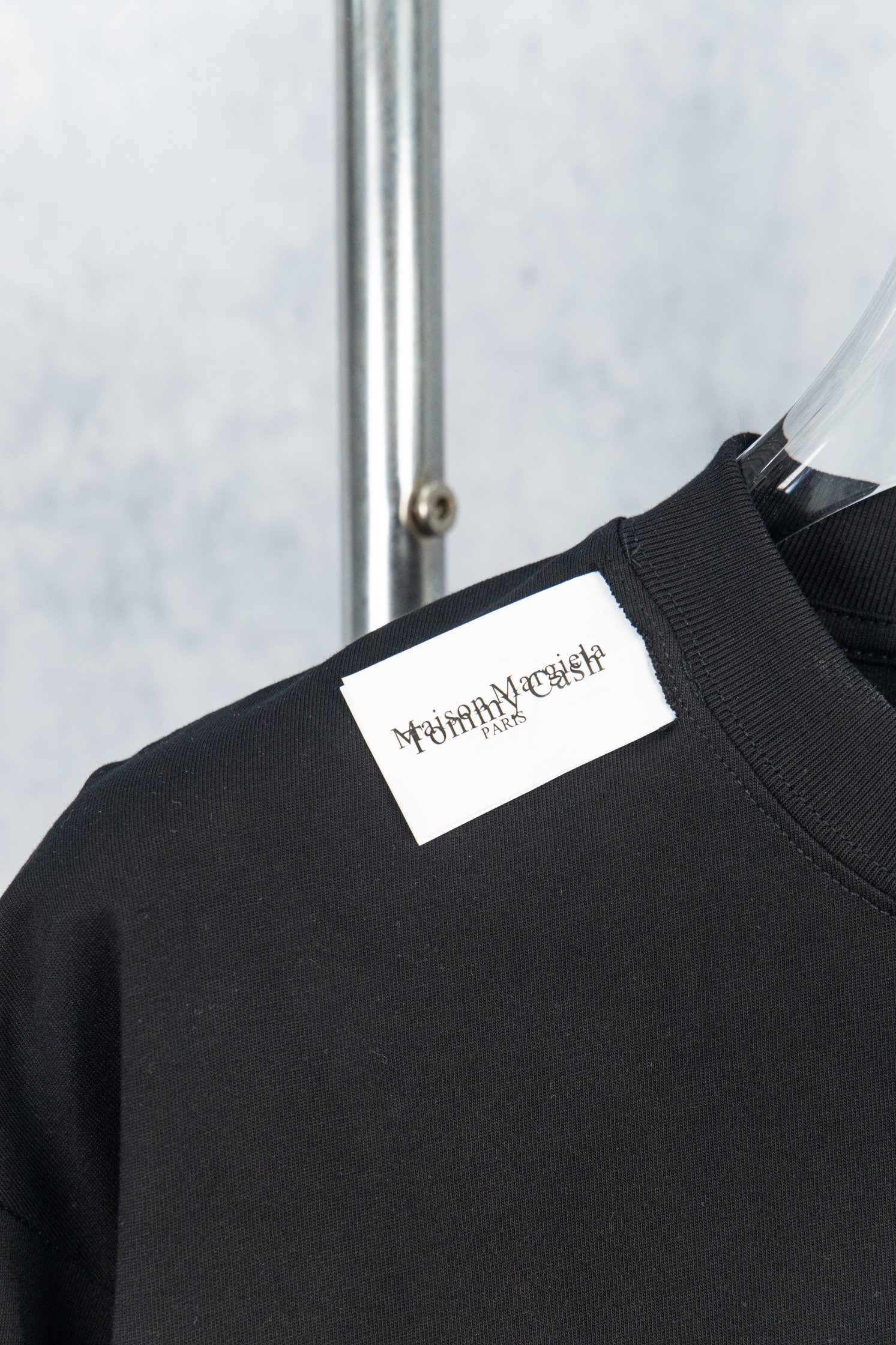 高版本MaisonMargiela/马吉拉 x Tommy Cash联名款刺绣字母短袖