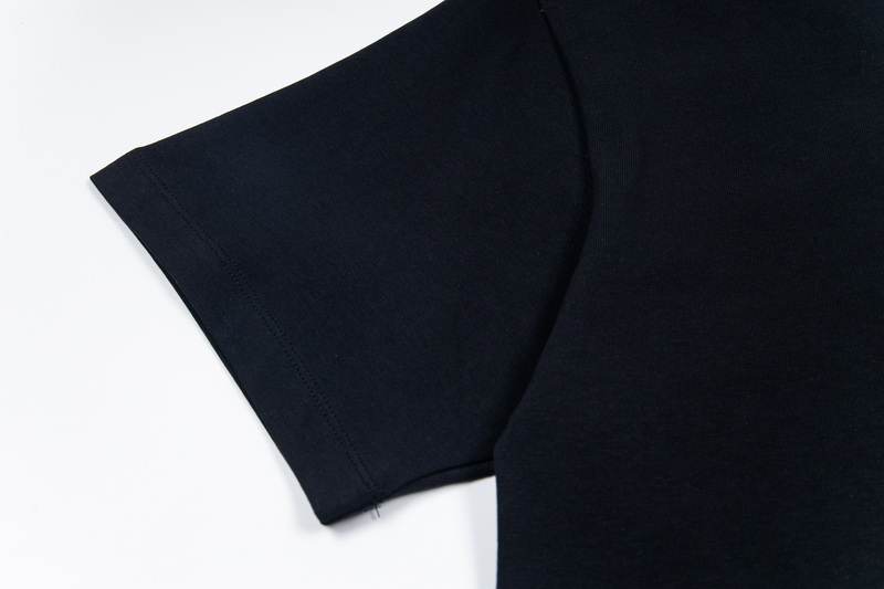高版本MaisonMargiela/马吉拉 MM6数字印花短袖