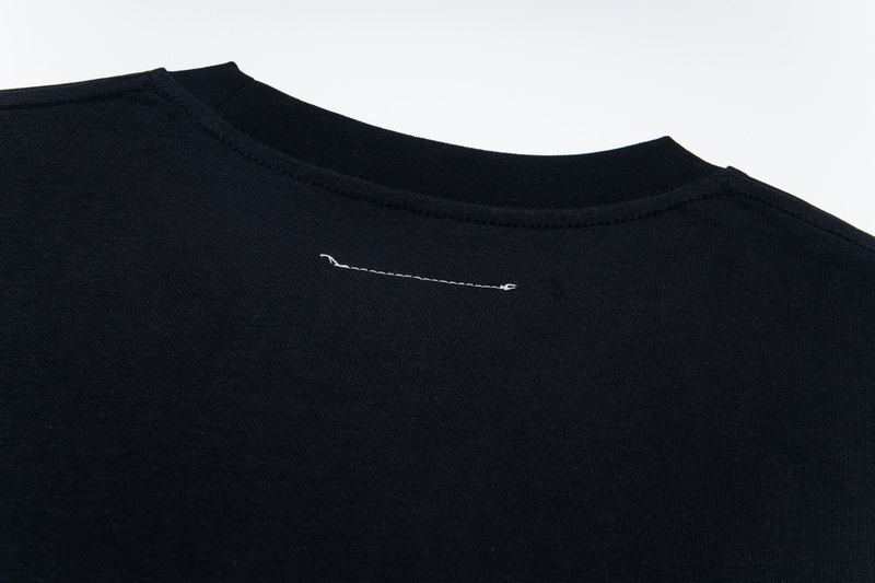 高版本MaisonMargiela/马吉拉 MM6数字印花短袖