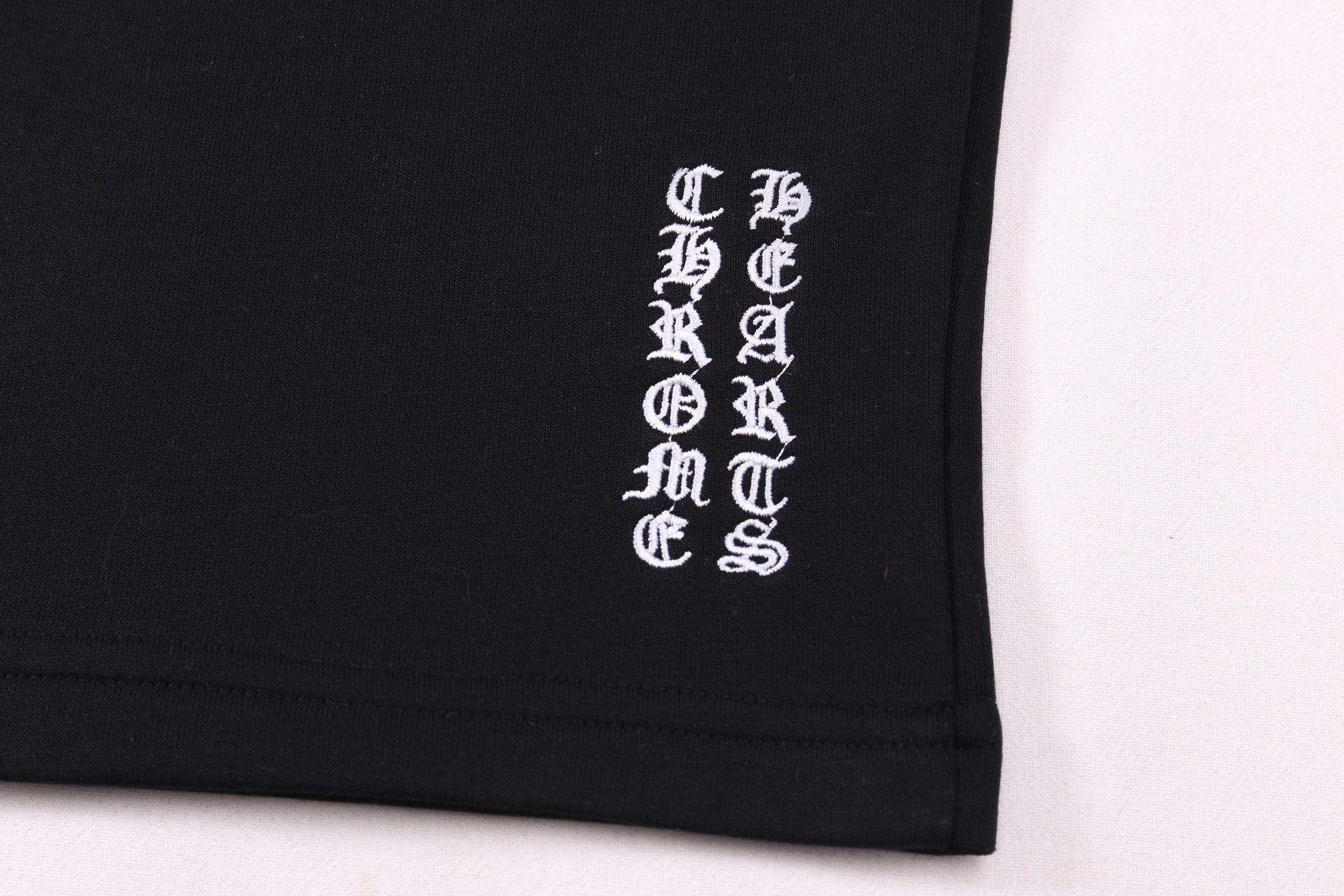 高版本Chrome Hearts克罗心 马蹄十字刺绣短裤-Chinese UA Cheap High Quatity Brand Clothes Bags handbags Sneakers wholesale wholesaler seller from China Factory suppliers Fashion Clothing Shoes best Quality Beautiful Price 高版本Chrome Hearts克罗心 马蹄十字刺绣短裤