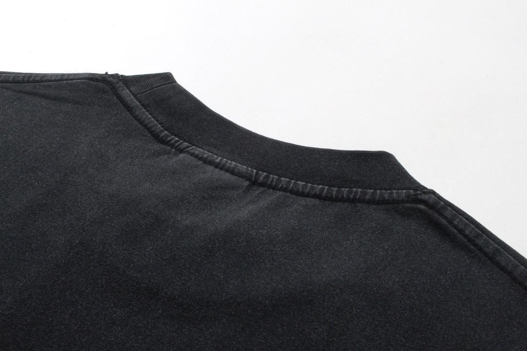 高版本BALENCIAGA/巴黎世家 巴黎铁塔印花水洗做旧短袖T恤-Chinese UA Cheap High Quatity Brand Clothes Bags handbags Sneakers wholesale wholesaler seller from China Factory suppliers Fashion Clothing Shoes best Quality Beautiful Price 高版本BALENCIAGA/巴黎世家 巴黎铁塔印花水洗做旧短袖T恤