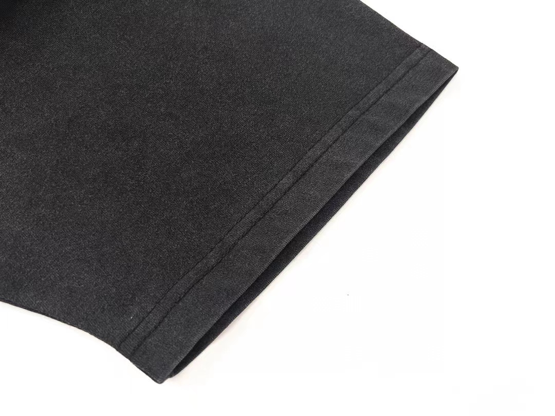 高版本BALENCIAGA/巴黎世家 巴黎铁塔印花水洗做旧短袖T恤-Chinese UA Cheap High Quatity Brand Clothes Bags handbags Sneakers wholesale wholesaler seller from China Factory suppliers Fashion Clothing Shoes best Quality Beautiful Price 高版本BALENCIAGA/巴黎世家 巴黎铁塔印花水洗做旧短袖T恤