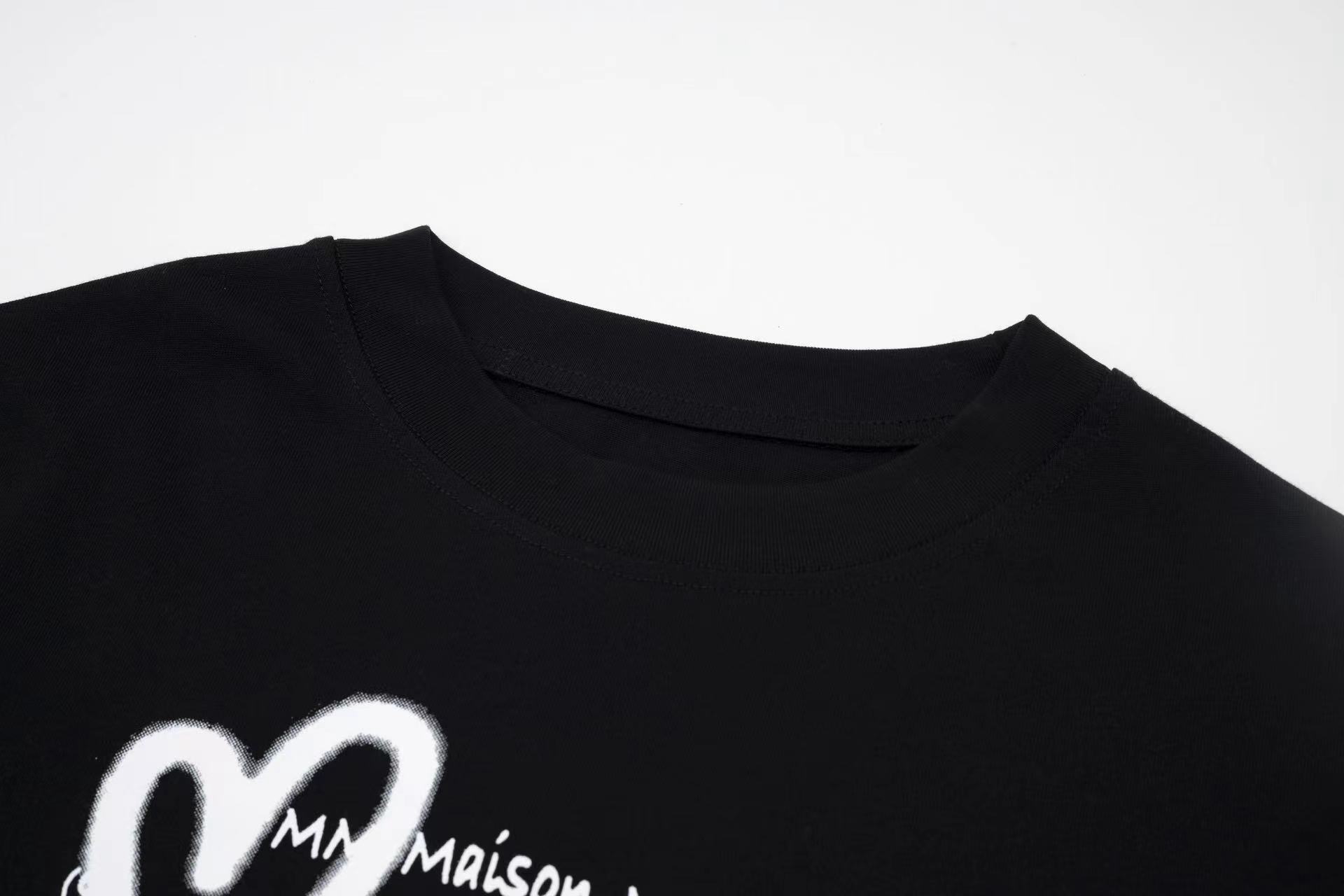 高版本MaisonMargiela/马吉拉 爱心字母短袖