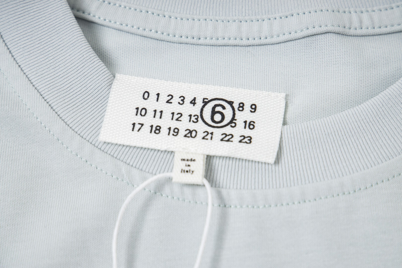 高版本MaisonMargiela/马吉拉 涂鸦数字印花短袖-Chinese UA Cheap High Quatity Brand Clothes Bags handbags Sneakers wholesale wholesaler seller from China Factory suppliers Fashion Clothing Shoes best Quality Beautiful Price 高版本MaisonMargiela/马吉拉 涂鸦数字印花短袖