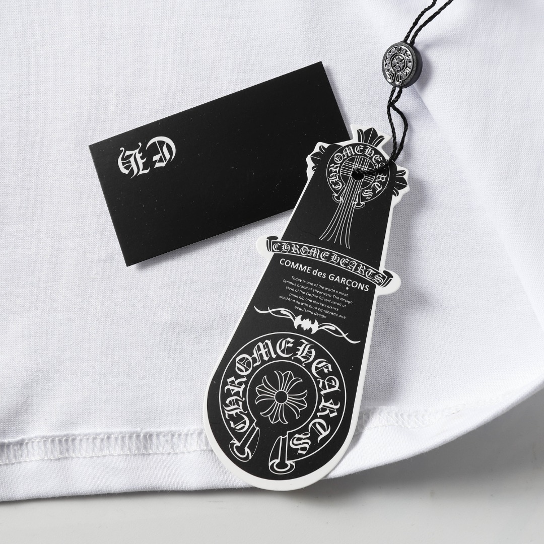 高版本Chrome Hearts克罗心 x 滚石联名款纽约限定梵文印花短袖