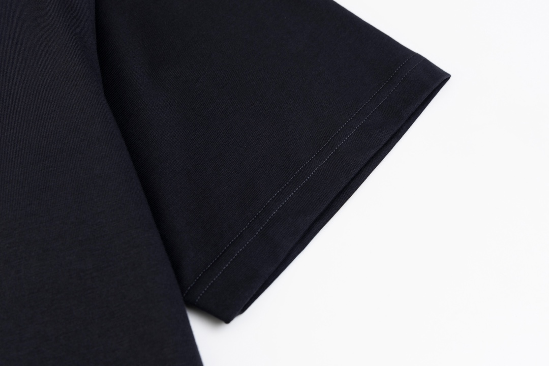 高版本BALENCIGA巴黎世家 植绒字母印花短袖 水洗黑