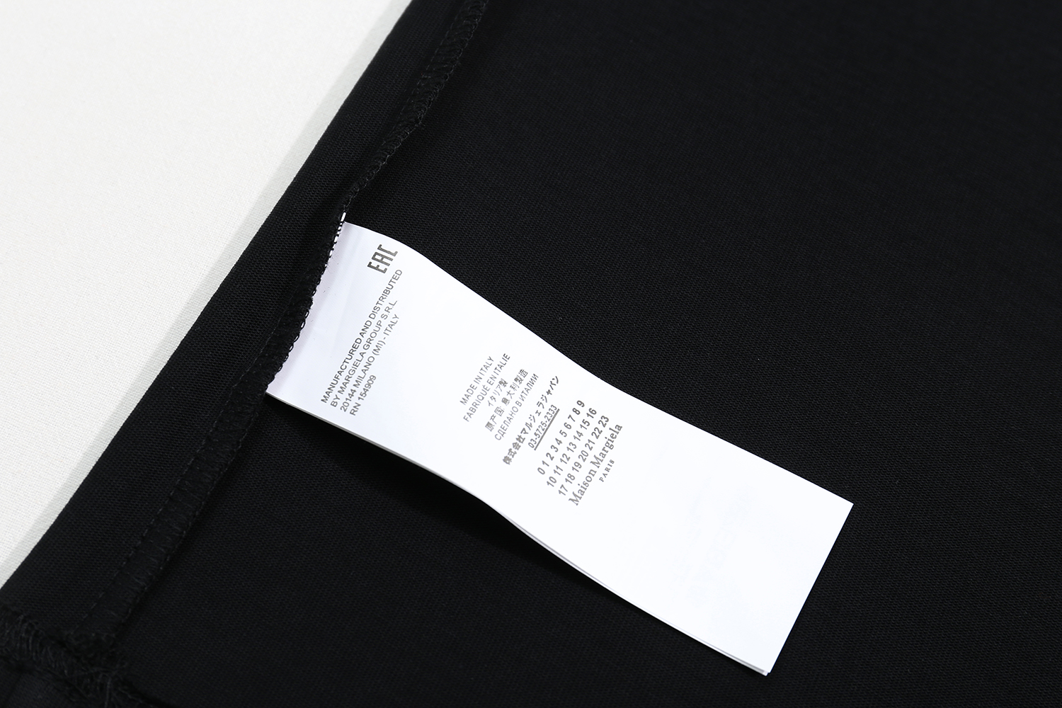 高版本MaisonMargiela/马吉拉 x Tommy Cash联名款数字印花短袖