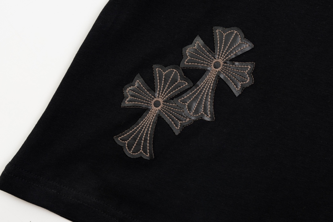 高版本Chrome Hearts克罗心 刺绣皮标马蹄十字短袖