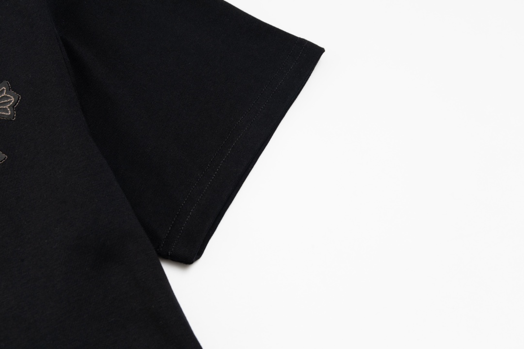 高版本Chrome Hearts克罗心 刺绣皮标马蹄十字短袖