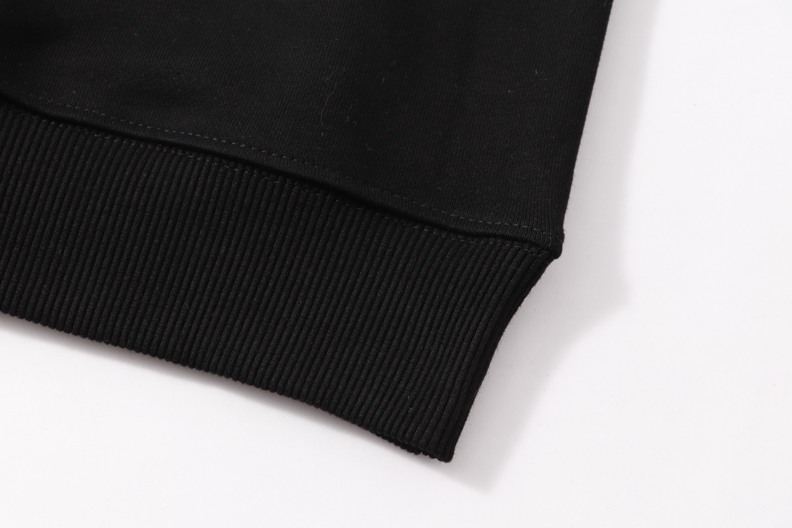 高版本MaisonMargiela/马吉拉 刺绣数字字母连帽卫衣