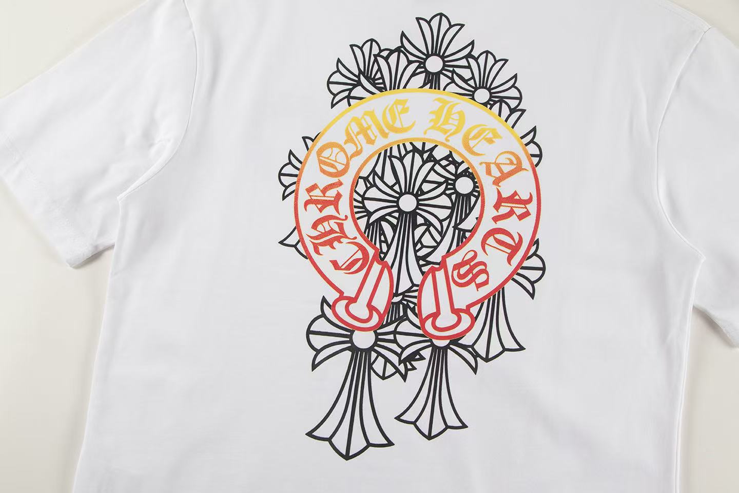 高版本Chrome Hearts克罗心 渐变马蹄十字印花短袖-Chinese UA Cheap High Quatity Brand Clothes Bags handbags Sneakers wholesale wholesaler seller from China Factory suppliers Fashion Clothing Shoes best Quality Beautiful Price 高版本Chrome Hearts克罗心 渐变马蹄十字印花短袖