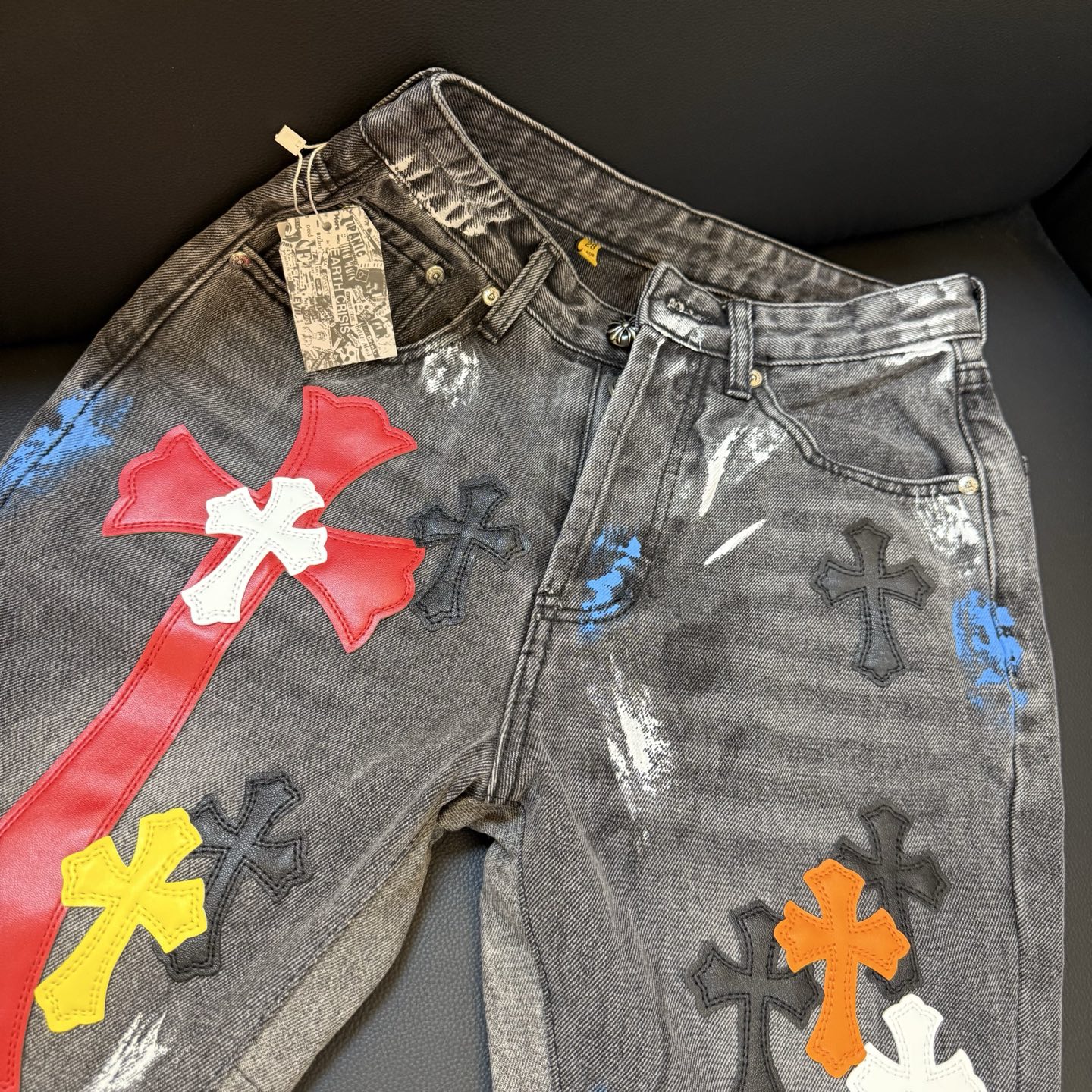 高版本Chrome hearts克罗心 x Gallery Dept 联名涂鸦彩标十字微喇牛仔裤