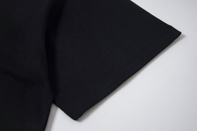 高版本MaisonMargiela/马吉拉 重影刺绣数字短袖-Chinese UA Cheap High Quatity Brand Clothes Bags handbags Sneakers wholesale wholesaler seller from China Factory suppliers Fashion Clothing Shoes best Quality Beautiful Price 高版本MaisonMargiela/马吉拉 重影刺绣数字短袖