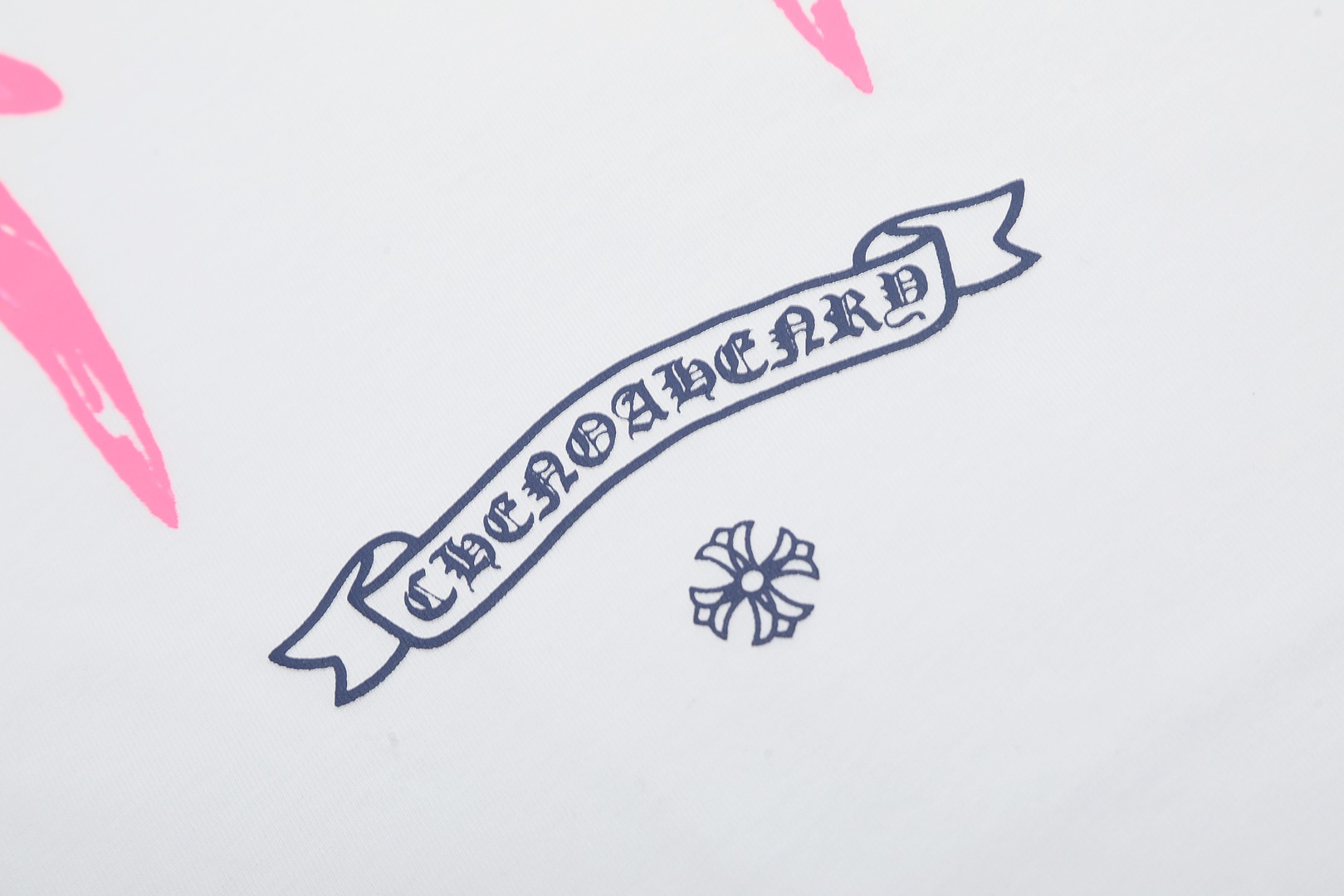 高版本Chrome Hearts克罗心 梵文十字大翅膀发泡印花短袖-Chinese UA Cheap High Quatity Brand Clothes Bags handbags Sneakers wholesale wholesaler seller from China Factory suppliers Fashion Clothing Shoes best Quality Beautiful Price 高版本Chrome Hearts克罗心 梵文十字大翅膀发泡印花短袖