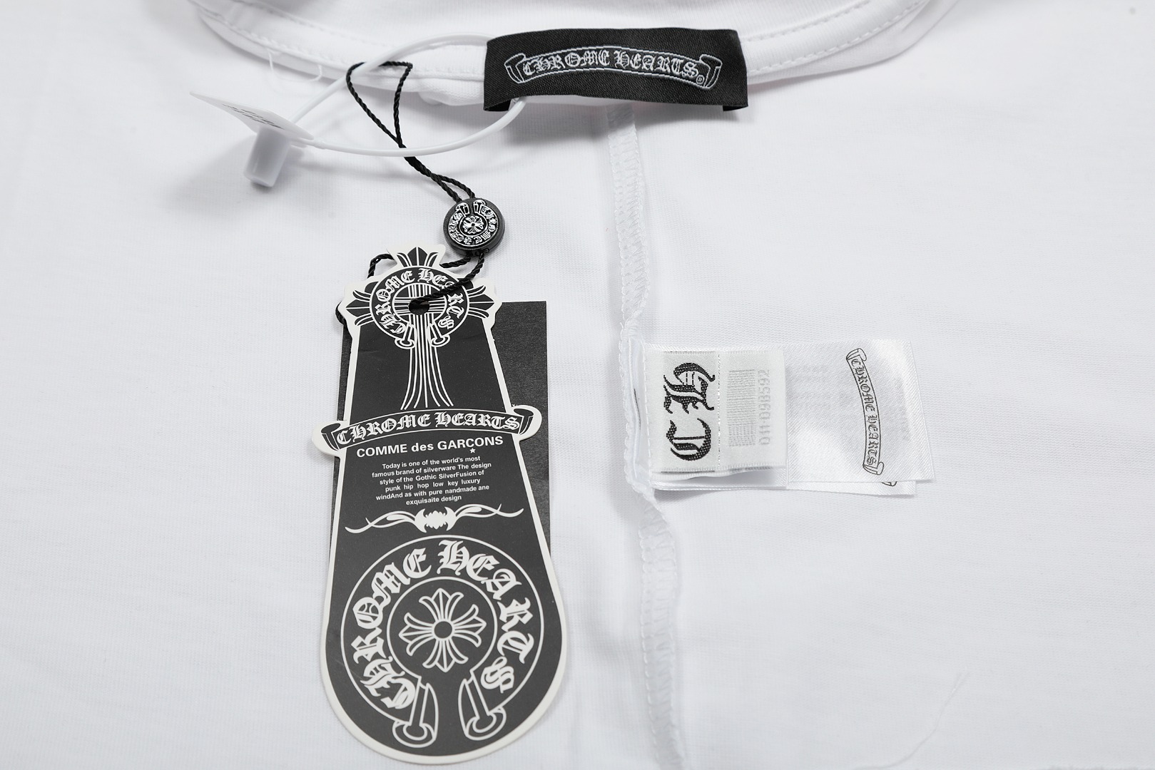 高版本Chrome Hearts克罗心 梵文十字大翅膀发泡印花短袖-Chinese UA Cheap High Quatity Brand Clothes Bags handbags Sneakers wholesale wholesaler seller from China Factory suppliers Fashion Clothing Shoes best Quality Beautiful Price 高版本Chrome Hearts克罗心 梵文十字大翅膀发泡印花短袖