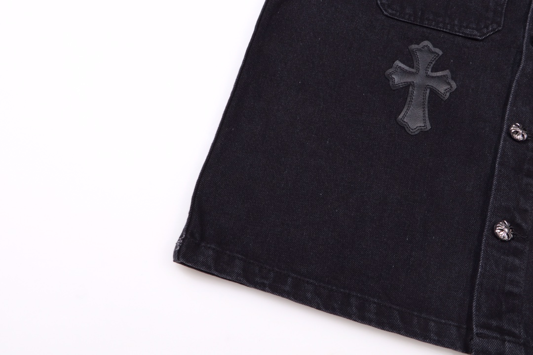 高版本Chrome Hearts克罗心 暗黑皮标十字水洗牛仔衬衫外套-Chinese UA Cheap High Quatity Brand Clothes Bags handbags Sneakers wholesale wholesaler seller from China Factory suppliers Fashion Clothing Shoes best Quality Beautiful Price 高版本Chrome Hearts克罗心 暗黑皮标十字水洗牛仔衬衫外套