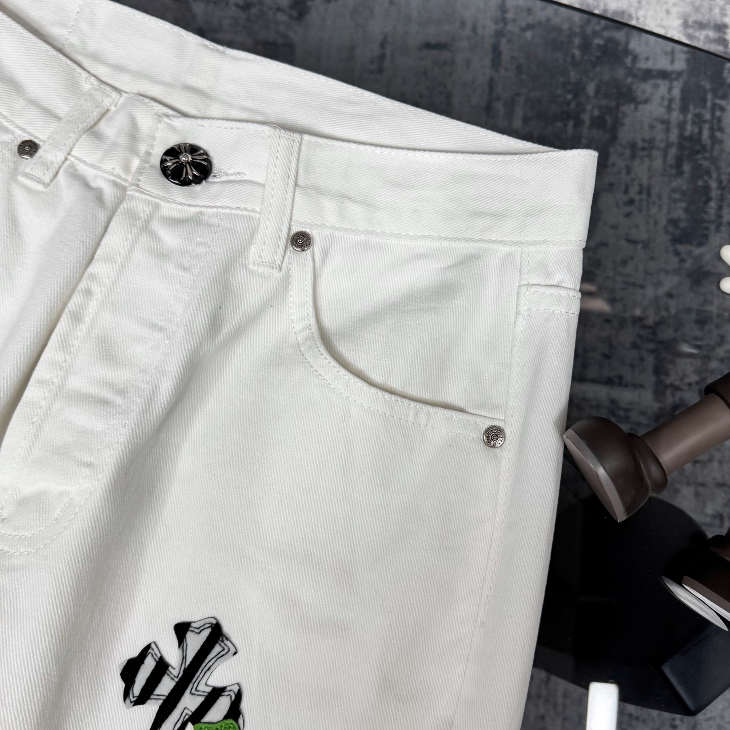 高版本Chrome Hearts克罗心 英伦限定斑马苹果绿皮十字牛仔裤