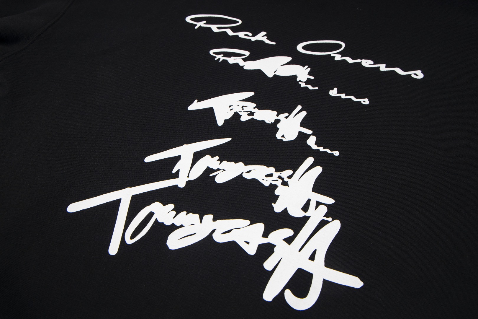 高版本MaisonMargiela/马吉拉 x Tommy Cash联名款刺绣字母连帽卫衣