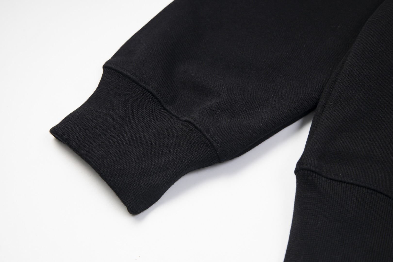 高版本MaisonMargiela/马吉拉 x Tommy Cash联名款刺绣字母连帽卫衣