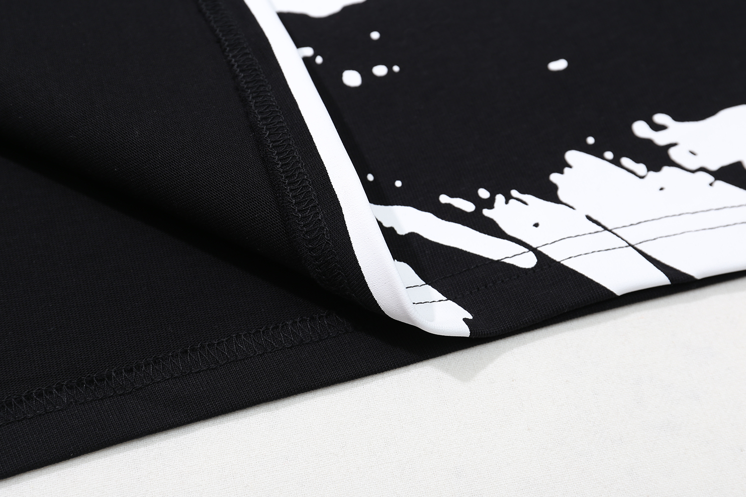 高版本MaisonMargiela/马吉拉 黑白泼墨涂鸦短袖