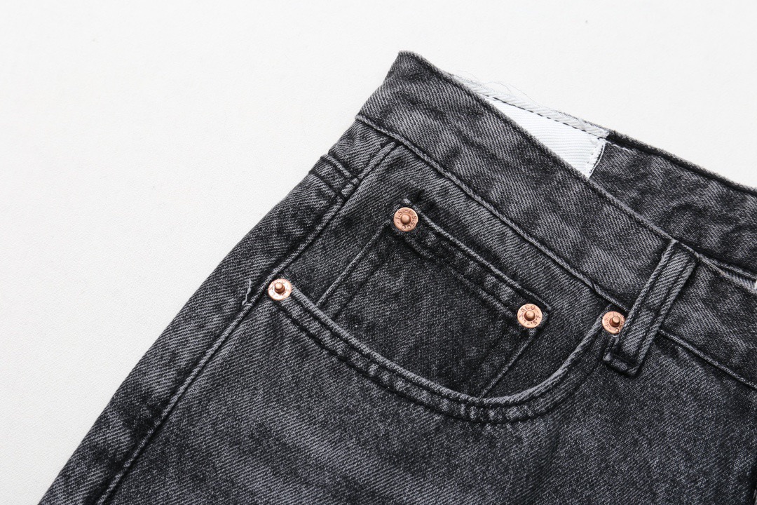 高版本Chrome hearts克罗心 x Gallery Dept 联名皮标十字拼接微喇牛仔裤