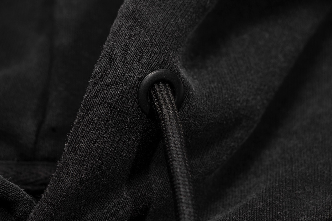 高版本OFF-WHITE 圣马修与天使印花水洗卫衣