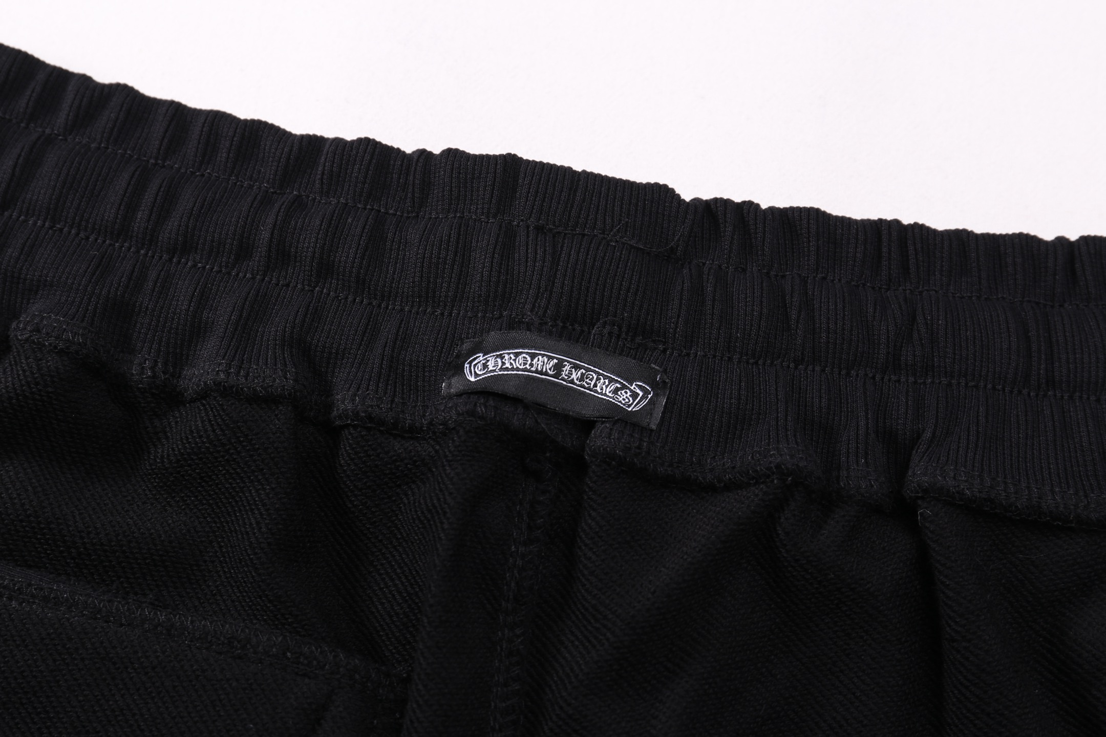 高版本Chrome Hearts克罗心 梵文刺绣短裤-Chinese UA Cheap High Quatity Brand Clothes Bags handbags Sneakers wholesale wholesaler seller from China Factory suppliers Fashion Clothing Shoes best Quality Beautiful Price 高版本Chrome Hearts克罗心 梵文刺绣短裤