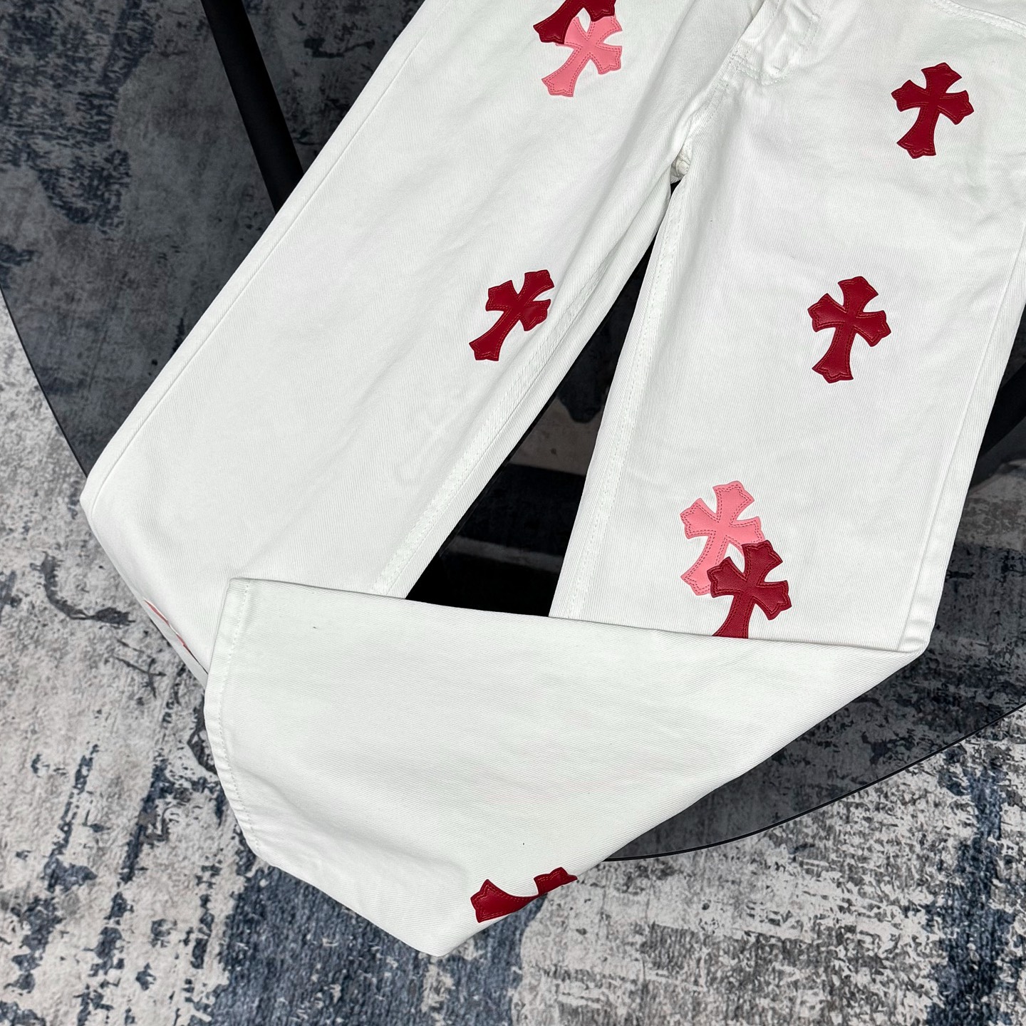 高版本Chrome Hearts克罗心 迈阿密限定粉皮标十字牛仔裤