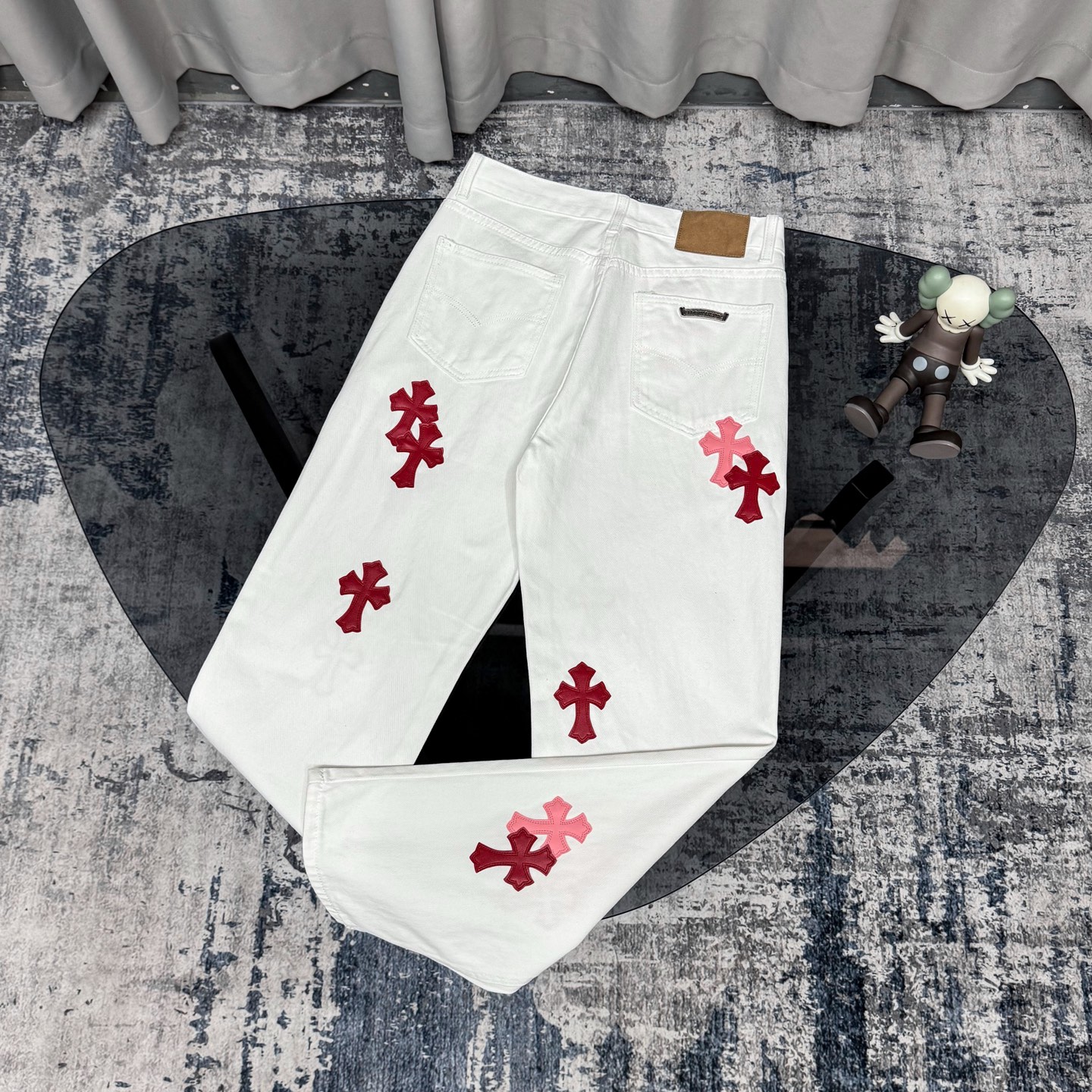 高版本Chrome Hearts克罗心 迈阿密限定粉皮标十字牛仔裤