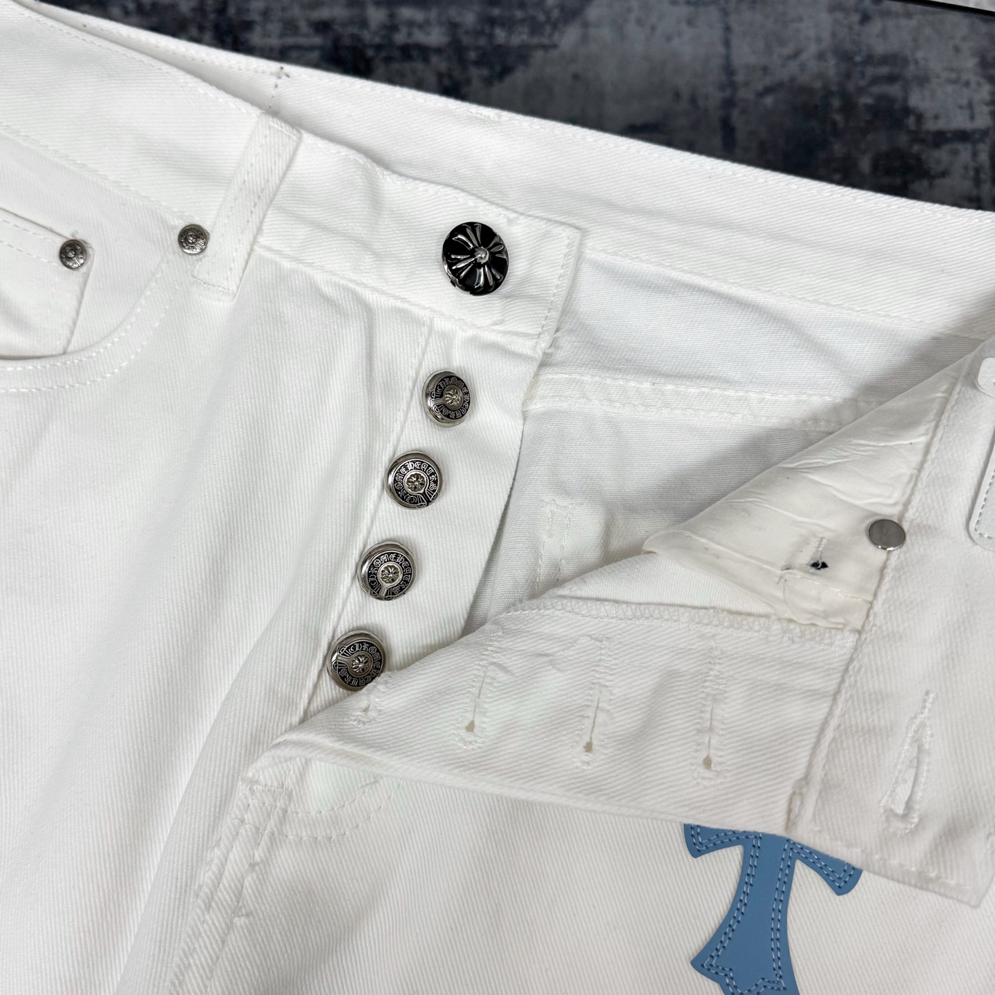 高版本Chrome Hearts克罗心 迈阿密限定蓝皮标十字牛仔裤