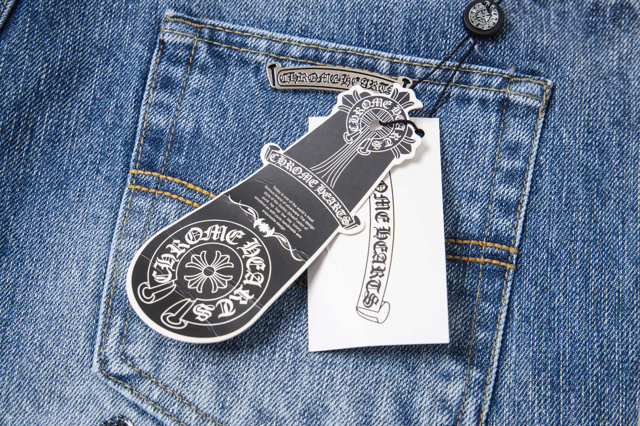 高版本Chrome Hearts克罗心 星空皮标十字水洗做旧牛仔裤