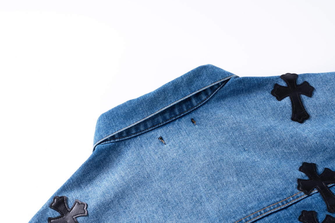 高版本Chrome Hearts克罗心 重工重叠皮标十字水洗牛仔外套