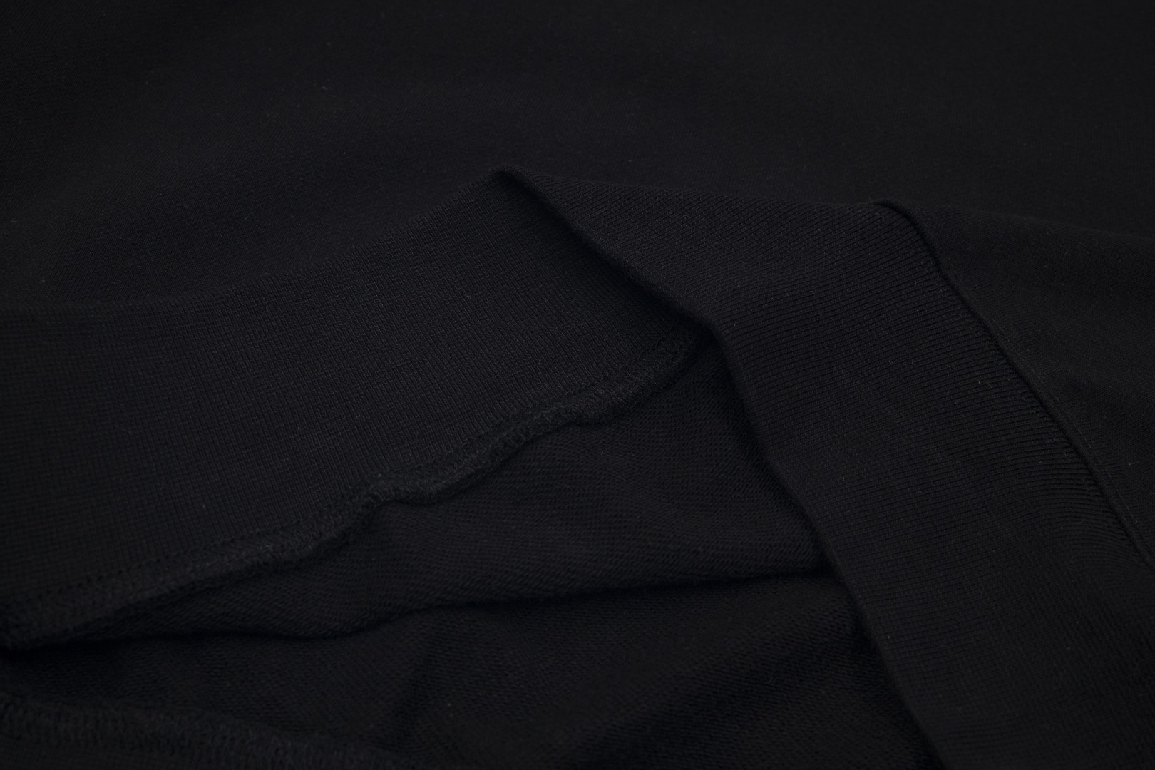 高版本MaisonMargiela/马吉拉 胶带数字印花连帽卫衣-Chinese UA Cheap High Quatity Brand Clothes Bags handbags Sneakers wholesale wholesaler seller from China Factory suppliers Fashion Clothing Shoes best Quality Beautiful Price 高版本MaisonMargiela/马吉拉 胶带数字印花连帽卫衣