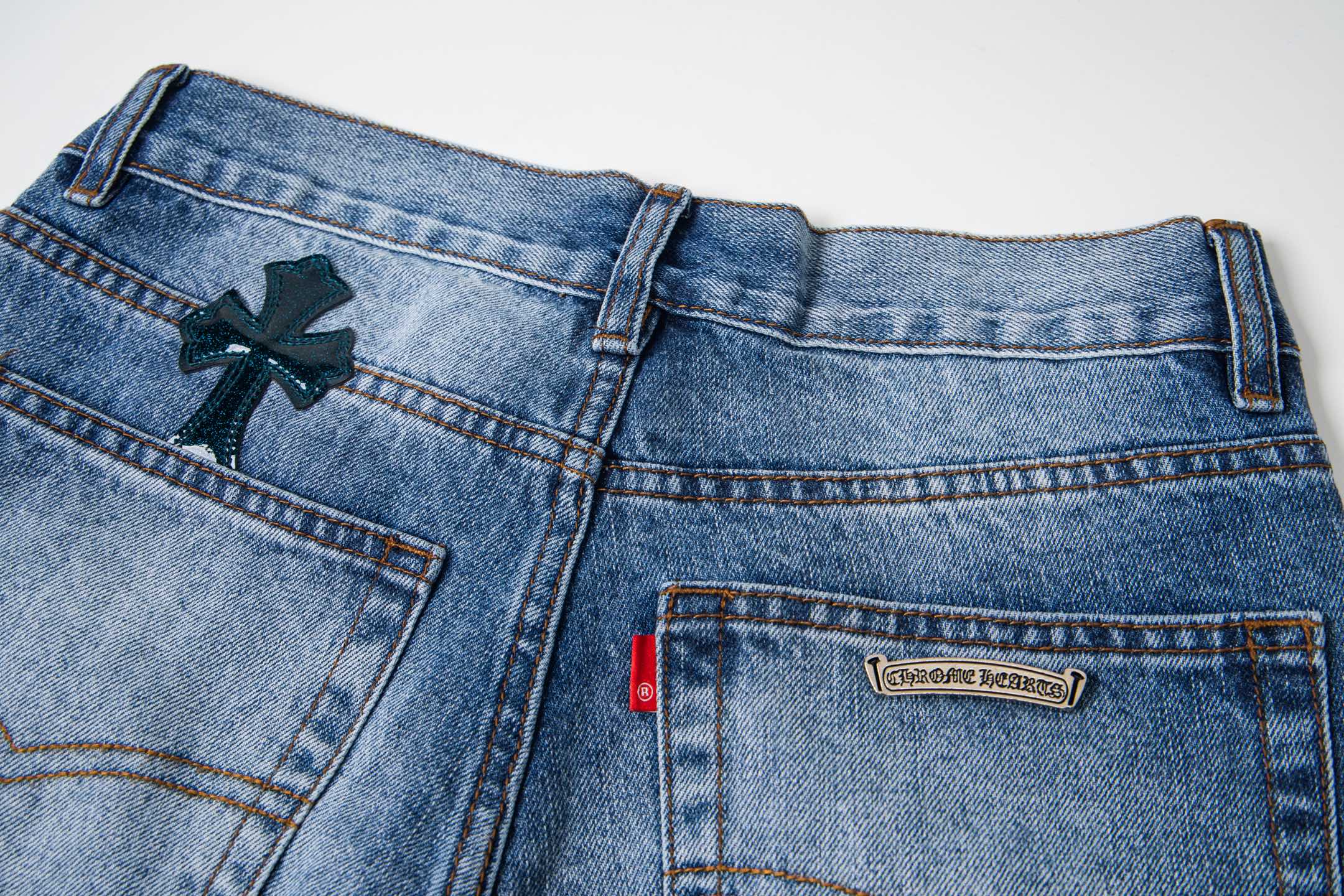 高版本Chrome Hearts克罗心 星空皮标十字水洗破洞牛仔裤