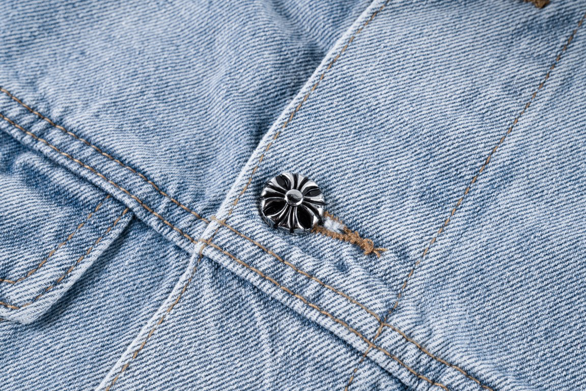 高版本Chrome Hearts克罗心 十字梵文刺绣水洗牛仔外套-Chinese UA Cheap High Quatity Brand Clothes Bags handbags Sneakers wholesale wholesaler seller from China Factory suppliers Fashion Clothing Shoes best Quality Beautiful Price 高版本Chrome Hearts克罗心 十字梵文刺绣水洗牛仔外套