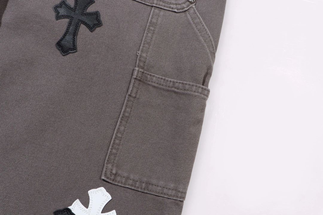 高版本Chrome hearts克罗心 皮标十字伐木裤牛仔裤-Chinese UA Cheap High Quatity Brand Clothes Bags handbags Sneakers wholesale wholesaler seller from China Factory suppliers Fashion Clothing Shoes best Quality Beautiful Price 高版本Chrome hearts克罗心 皮标十字伐木裤牛仔裤