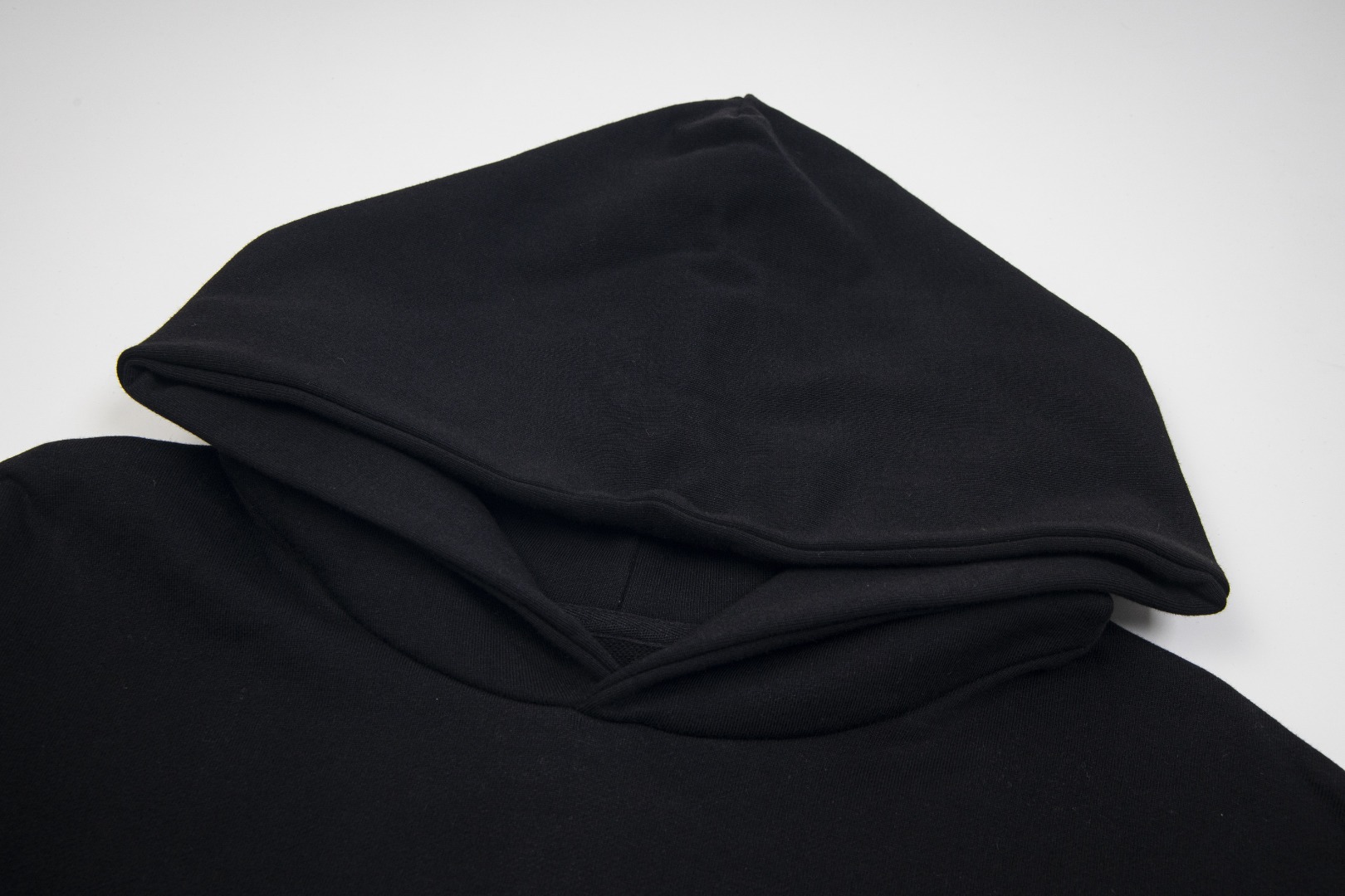 高版本MaisonMargiela/马吉拉 刺绣数字字母连帽卫衣-Chinese UA Cheap High Quatity Brand Clothes Bags handbags Sneakers wholesale wholesaler seller from China Factory suppliers Fashion Clothing Shoes best Quality Beautiful Price 高版本MaisonMargiela/马吉拉 刺绣数字字母连帽卫衣