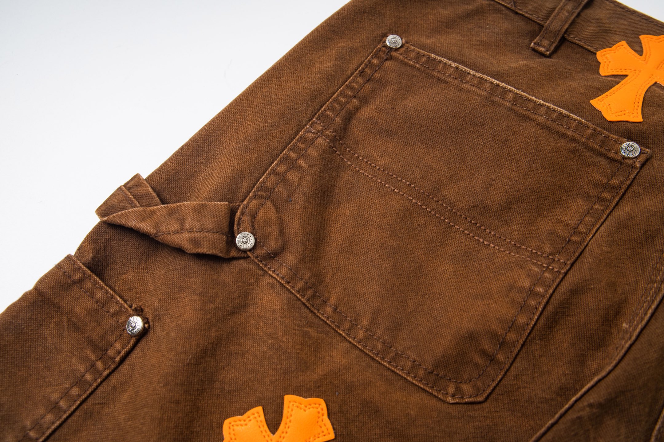 高版本Chrome hearts克罗心 橘黑拼皮做旧伐木裤牛仔裤-Chinese UA Cheap High Quatity Brand Clothes Bags handbags Sneakers wholesale wholesaler seller from China Factory suppliers Fashion Clothing Shoes best Quality Beautiful Price 高版本Chrome hearts克罗心 橘黑拼皮做旧伐木裤牛仔裤