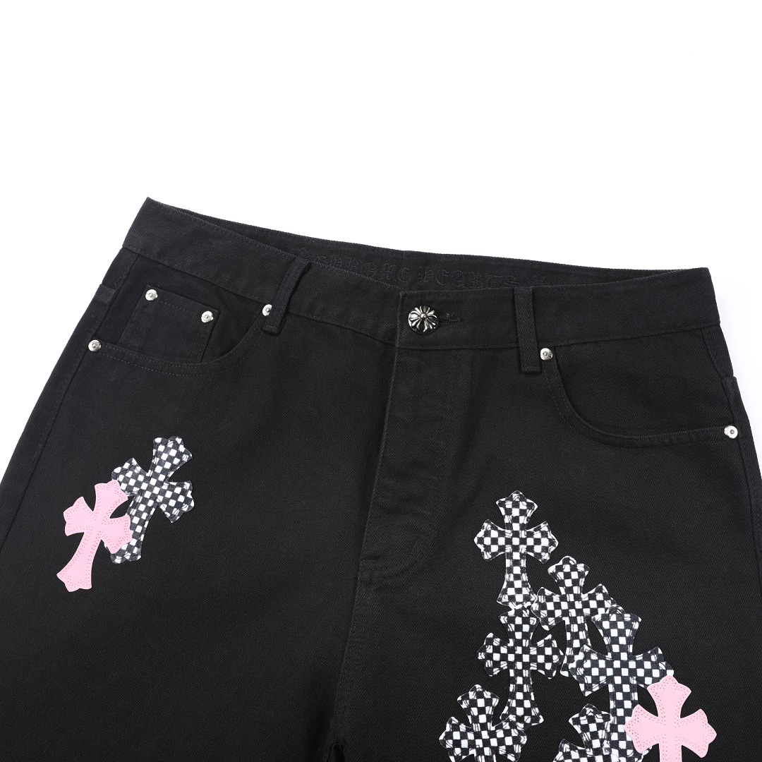 高版本Chrome Hearts克罗心 樱花粉棋盘格十字拼皮牛仔裤-Chinese UA Cheap High Quatity Brand Clothes Bags handbags Sneakers wholesale wholesaler seller from China Factory suppliers Fashion Clothing Shoes best Quality Beautiful Price 高版本Chrome Hearts克罗心 樱花粉棋盘格十字拼皮牛仔裤
