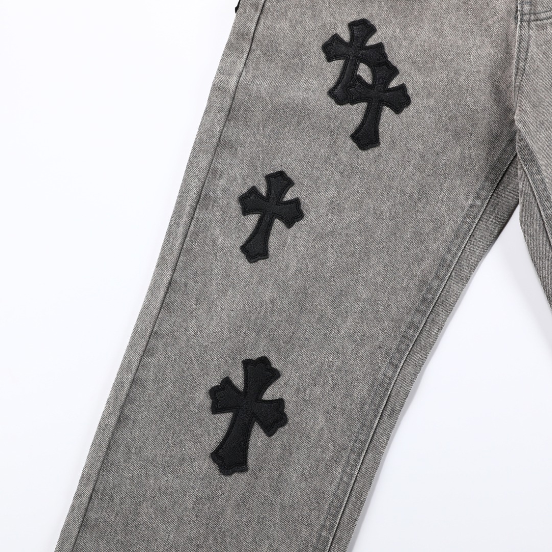 高版本Chrome Hearts克罗心 皮标十字水洗做旧牛仔裤-Chinese UA Cheap High Quatity Brand Clothes Bags handbags Sneakers wholesale wholesaler seller from China Factory suppliers Fashion Clothing Shoes best Quality Beautiful Price 高版本Chrome Hearts克罗心 皮标十字水洗做旧牛仔裤